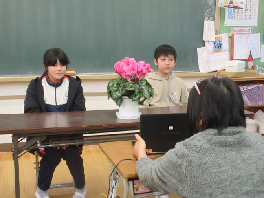 いよいよ長須小学校の発表です