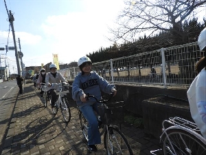 2月18日　6年生　薬物乱用防止教室・交通安全教室