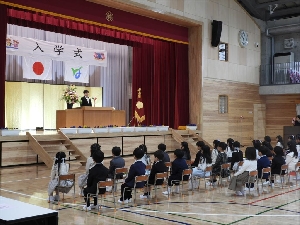 １年生　４月７日入学式・４月８日登校初日