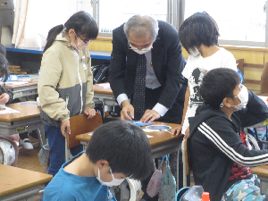 おもしろ理科先生～武蔵野大学　高橋教授