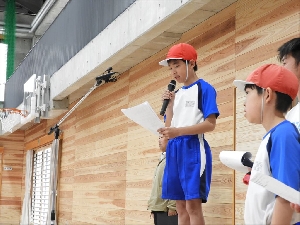 体育館にて運動会全体練習