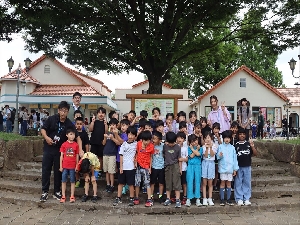 ６月13日　２年生遠足「こもれびの森のイバライド」①