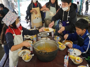 ５年生宿泊学習（笠間工芸の丘・さしま少年自然の家）