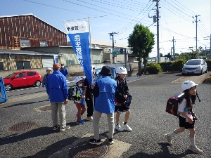 民生委員さんによる「あいさつ・声かけ運動」