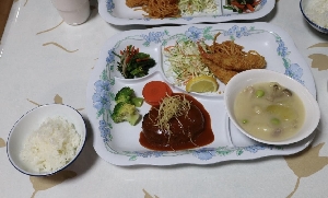 【スキー宿泊学習】1日目　夜ご飯