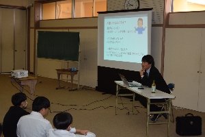 【２・３年生】スクールロイヤーによるいじめ予防授業