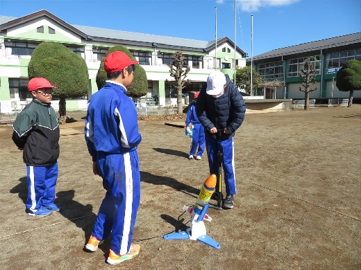 空気をたくさん入れます