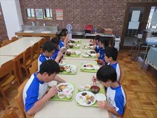 ２日目朝食