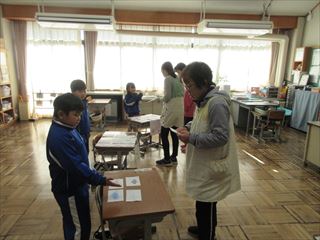 お店やさんをひらこう