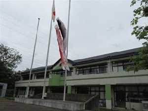 今年度の委員会活動スタート・３年生はじめての書道