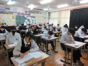 第3回定期テストが行われました