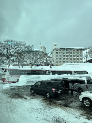 スキー・スノーボード宿泊学習③　ホテル到着