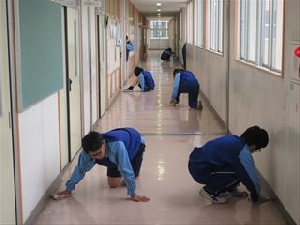 黙動清掃に取り組んでいます。