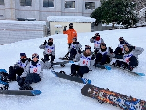 １／２５　スキー・スノーボード体験宿泊学習（１年生）　１日目の様子②