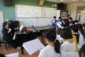 音楽出前授業（６年生音楽）