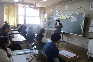 養護教諭による保健指導（６年生）