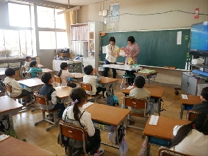 道徳の授業「きょうりゅうさんのしっぽ」