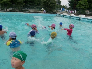 水泳学習が始まりました！