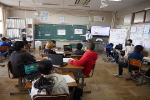 授業の様子　（5年生：算数）