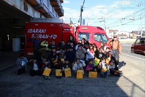 校外学習　３年生　消防署