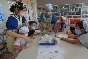 親子で学び、親子で楽しむ家庭教育学級（１年生）