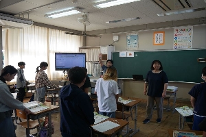 授業の様子　６年生　英語