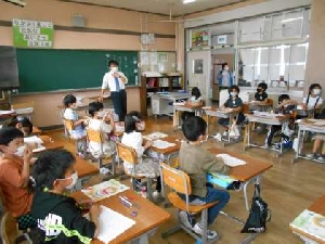 ４月２７日（水）学校公開（授業参観）