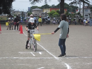 自転車点検、交通安全教室