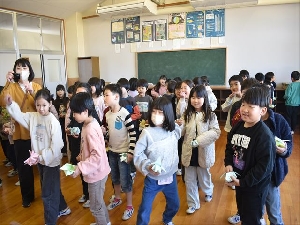 豆まき集会（１，２年）