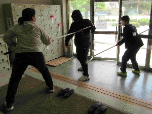 不審者対応！避難訓練