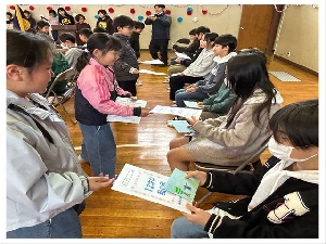 3/3    6年生を送る会