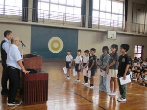 １０/１５　後期学級委員認証式