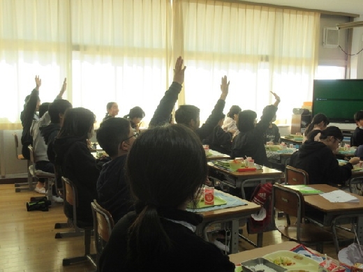 ６年生　ケーキのじゃんけん大会