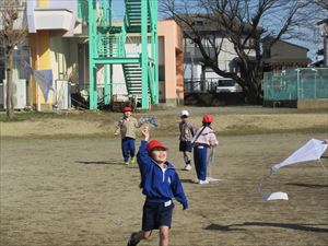 １年生 たこあげ　３月１４日