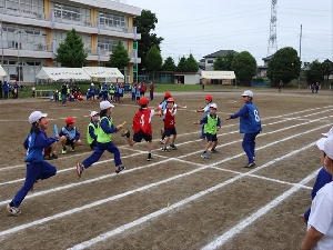 0519_ふじの子スポーツフェスティバルの練習風景です（リレー・低学年ダンス）
