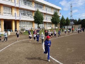 1027_業間走が始まりました