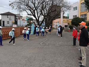 1107_今週は「あいさつ運動週間」でした