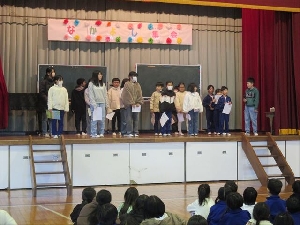 1219_なかよし集会を行いました