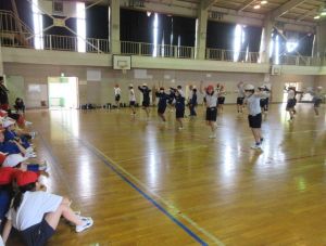 【高学年】「ふじの子スポーツフェスティバル」に向けて～「よっちょれ」練習を開始しました～