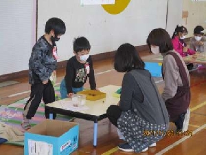 １．２年生により「七重まつり」