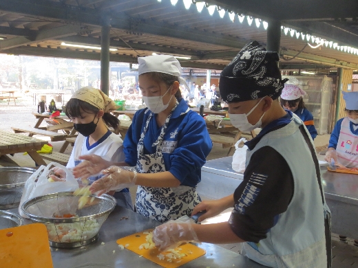 カレーづくり