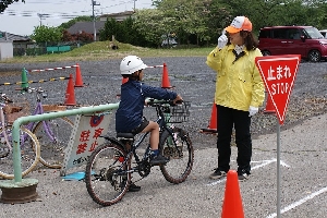 交通安全教室を実施しました
