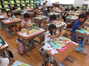 ７／７　おいしいな七夕給食