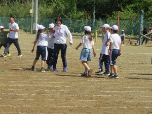 元気に外遊び　4月25日