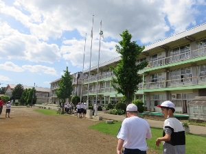 5月４日　創立記念日