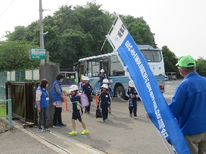 ５月１４日　民生委員・児童委員さんによるあいさつ・声かけ運動