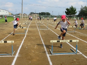 【第５学年　体育】跳び越えて　自分の壁も　超えてゆく