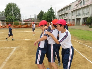 【全学年クラスタイム】逃げまくる　敵より怖い　味方パス