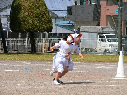 ３・４年デカパンレース