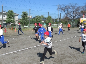 １１月８日（水）持久走の練習（業間休み）